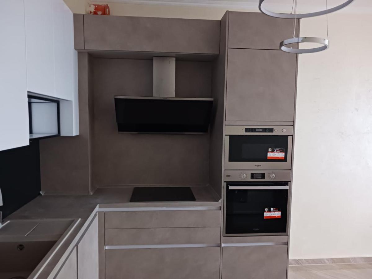 Luxury Penthouse Apartments At Valencia Gardens Бургас Экстерьер фото